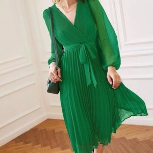 Frenchy Lantern Sleeve
Pleated Hem Belted Dress